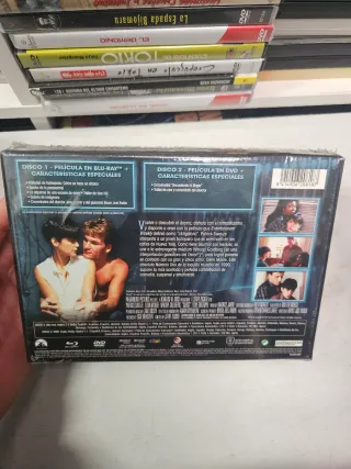 Ghost Blu-ray + DVD Edicion especial.