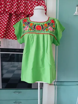 Blusa bordada vintage