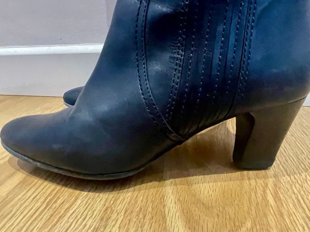 Botas de piel, alta calidad Geox