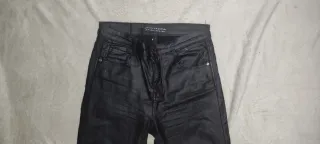 Pantalón Stradivarius Talla 36 