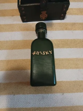 Portabottiglie in pelle per Whisky e Cognac