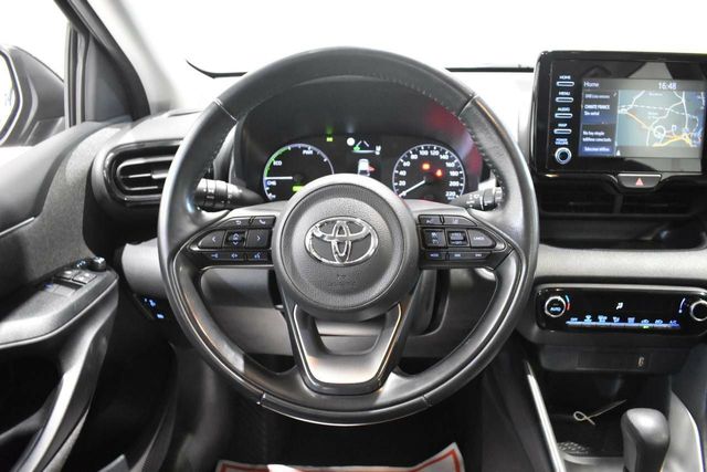 Toyota Yaris 1.5 HYBRID 116H BUSINESS PLUS