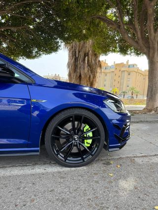 Volkswagen Golf R 2017