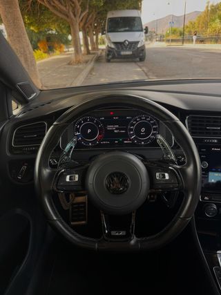 Volkswagen Golf R 2017