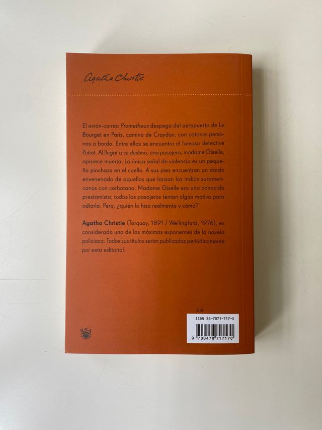 "Muerte en las nubes" de Ágatha Christie