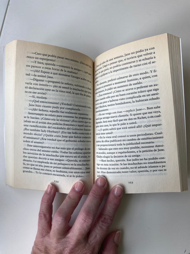 "Muerte en las nubes" de Ágatha Christie