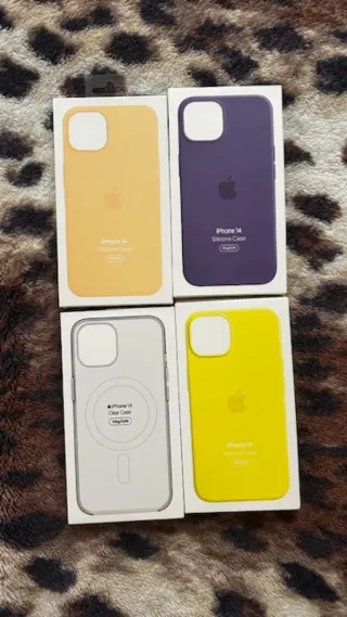 Custodia in silicone per iPhone 14