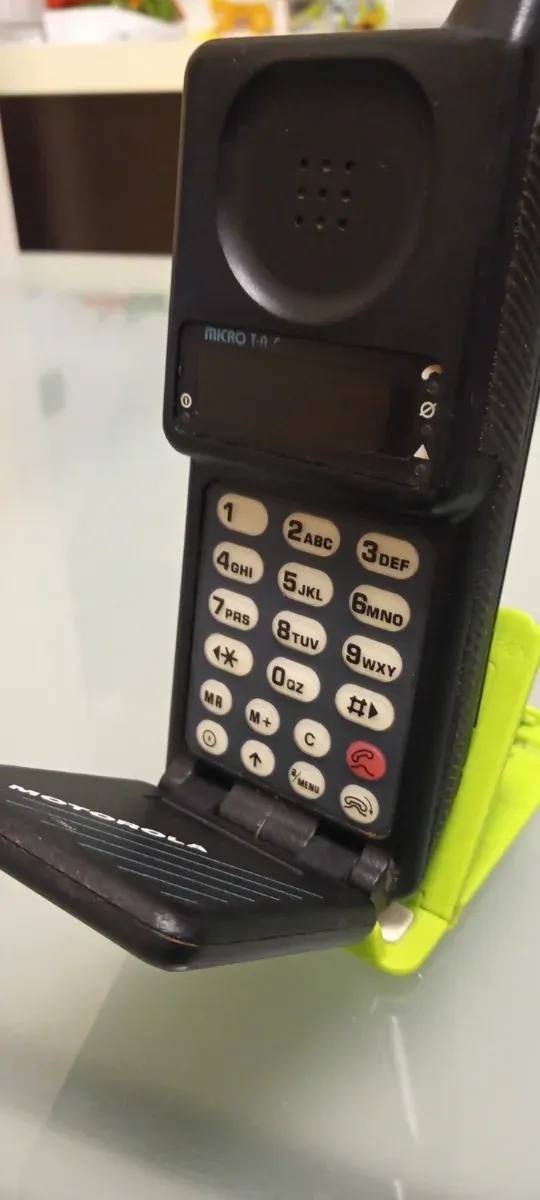 Cellulare Motorola 9800X MicroTAC