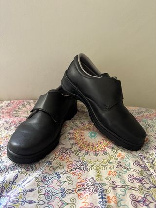 Zapatos Antideslizantes Dian Negros