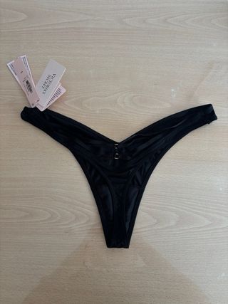 Victoria's Secret Tanga Negro Talla S