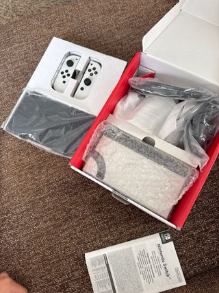 Nintendo Switch OLED nuovo