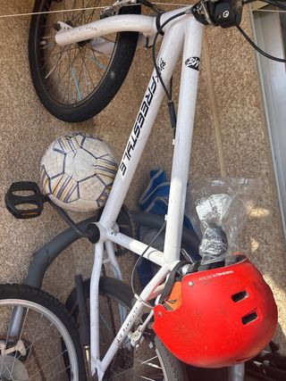 Bicicleta BMX Blanca