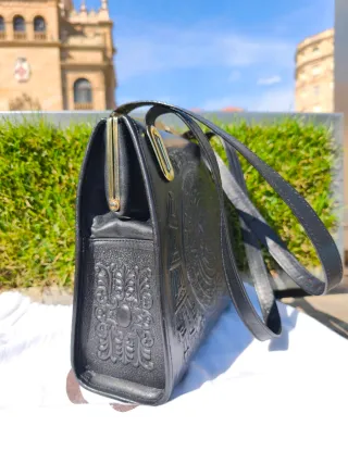 Bolso Cuero Repujado Vintage Negro