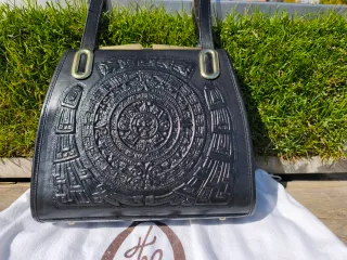 Bolso Cuero Repujado Vintage Negro