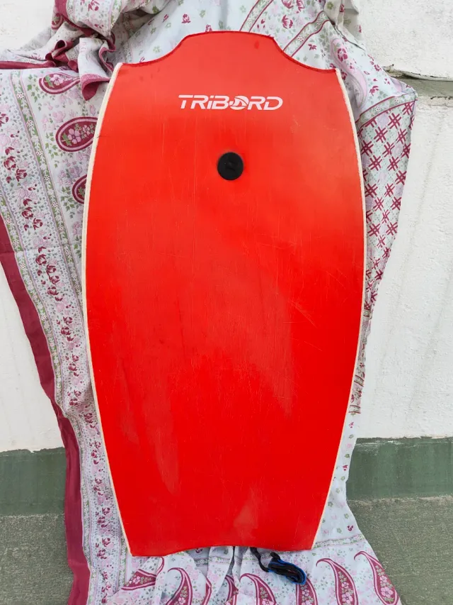 Bodyboard Rojo 40'' con Leash