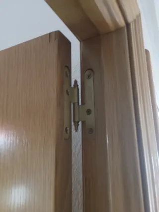 Puerta de dormitorio madera