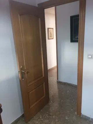 Puerta de dormitorio madera