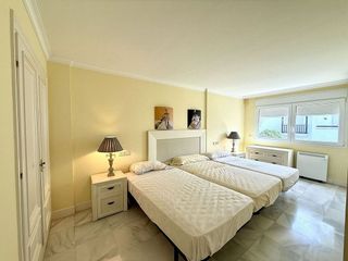 Casa pareada en alquiler en Lomas de Marbella Club - Puente Romano en Marbella
