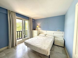 Casa pareada en alquiler en Lomas de Marbella Club - Puente Romano en Marbella