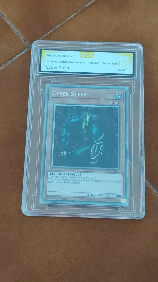 Carte yugioh gradate insieme