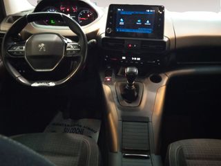 Peugeot Rifter GT Standard