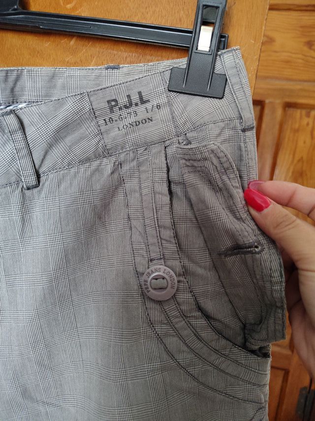 Pantaloni grigi P.J.L.