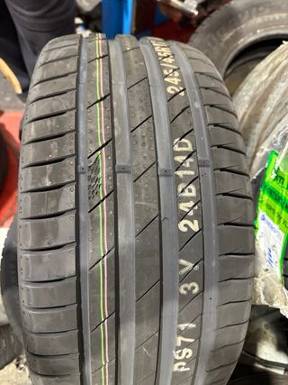 Neumático Kumho Ecsta PS71 245/45/17 XL