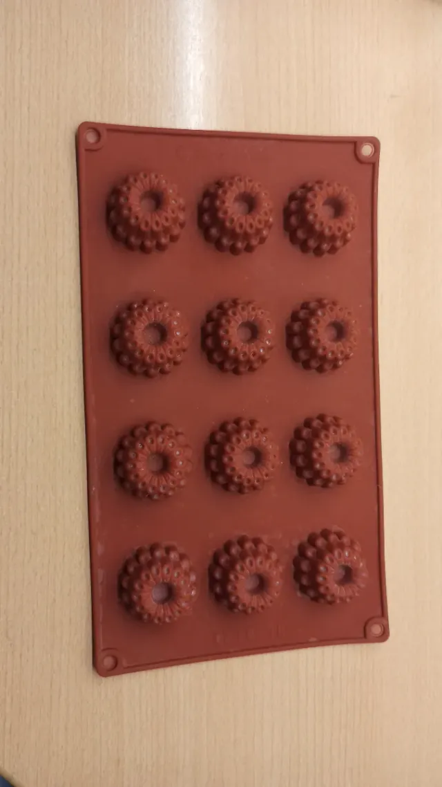 Molde silicona 12 cavidades repostería