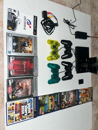 PS2 Slim + 4 mandos + 8 juegos