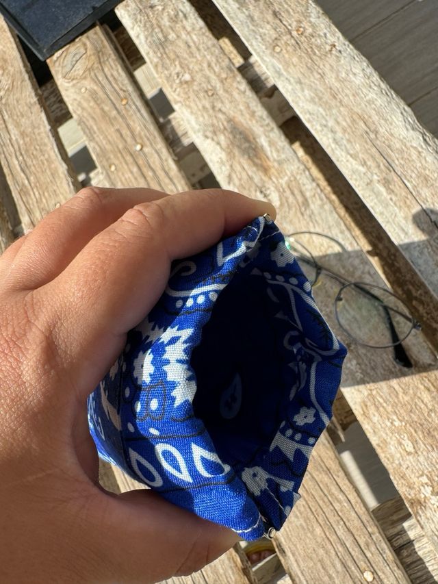 Funda de gafas estampado paisley