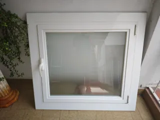 Ventanas alum 2 x141 2 ud y 1 d 1 x 90 150€ y 50€