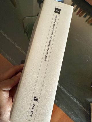 Poesía Completa (1980-2017)