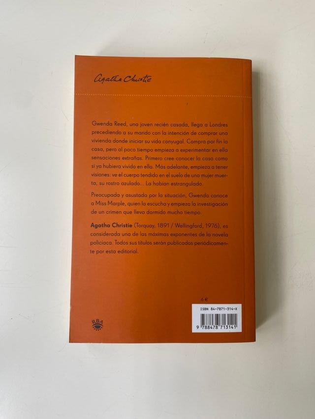 "Un crimen dormido" de Ágatha Christie