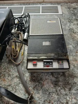 Registratore Philips anni '70 da revisionare