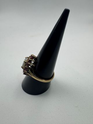 011-01-00385 ANILLO ÓPALO Y RUBÍES ORO 9K