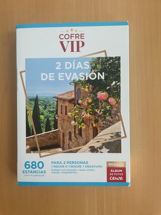 Cofre VIP con 1 noche para dos personas.