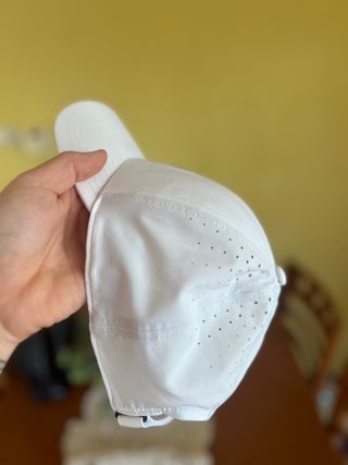 Gorra Titleist Blanca SPF 50