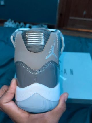 Jordan 11 Retro Cool Grey Talla 43