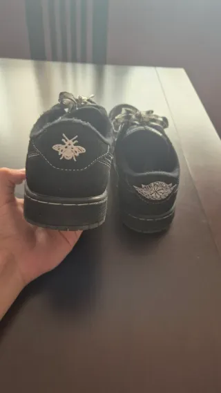 Jordan 1 x Travis Scott (Phantom)