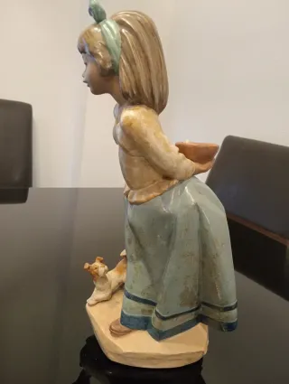Figura Lladró niña con perro
