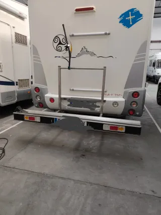 Porta motos para autocaravana