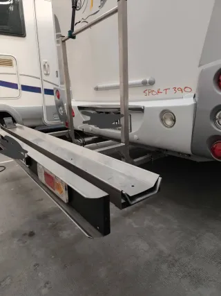 Porta motos para autocaravana