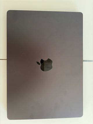 MacBook Apple Gris Espacial m4 