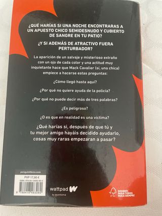 Strange. Libro 1: Por la autora de Perfectos me...