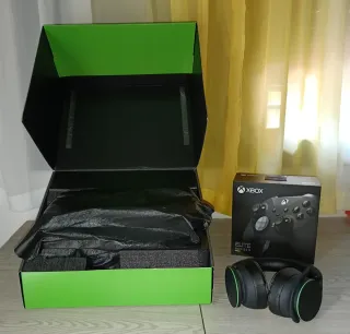 SSD Xbox Series X da 1 TB + accessori