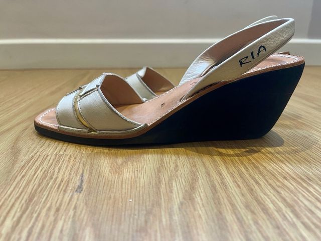 Espardeñas - Sandalias RÍA piel, en buen estado