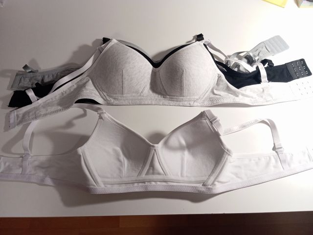 Pack de 4 Sujetadores para niña de 15 años