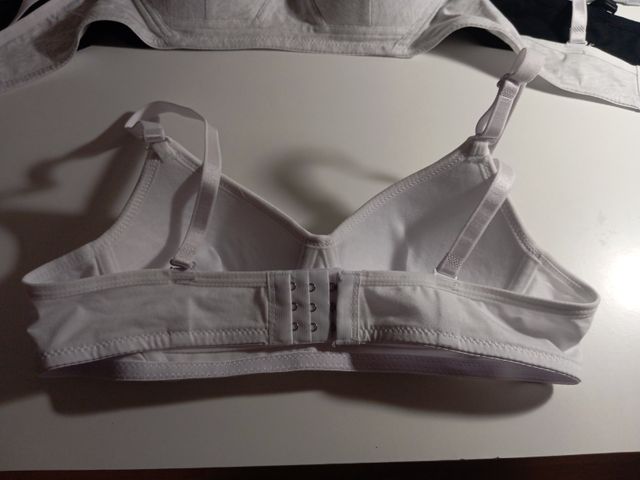 Pack de 4 Sujetadores para niña de 15 años
