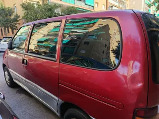 Nissan Serena 1998