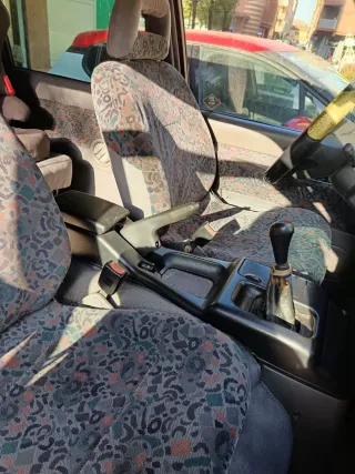 Nissan Serena 1998